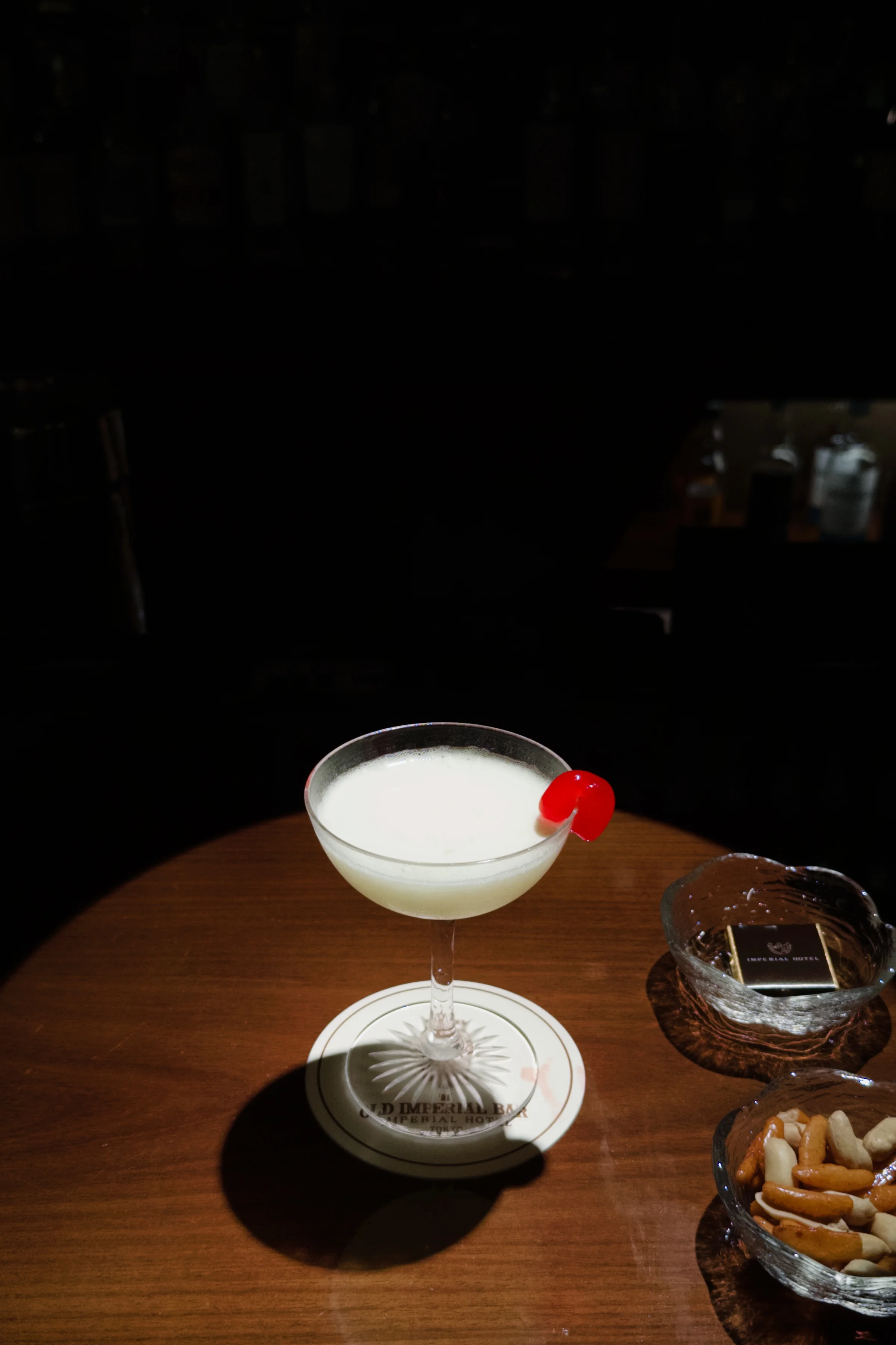 White cocktail